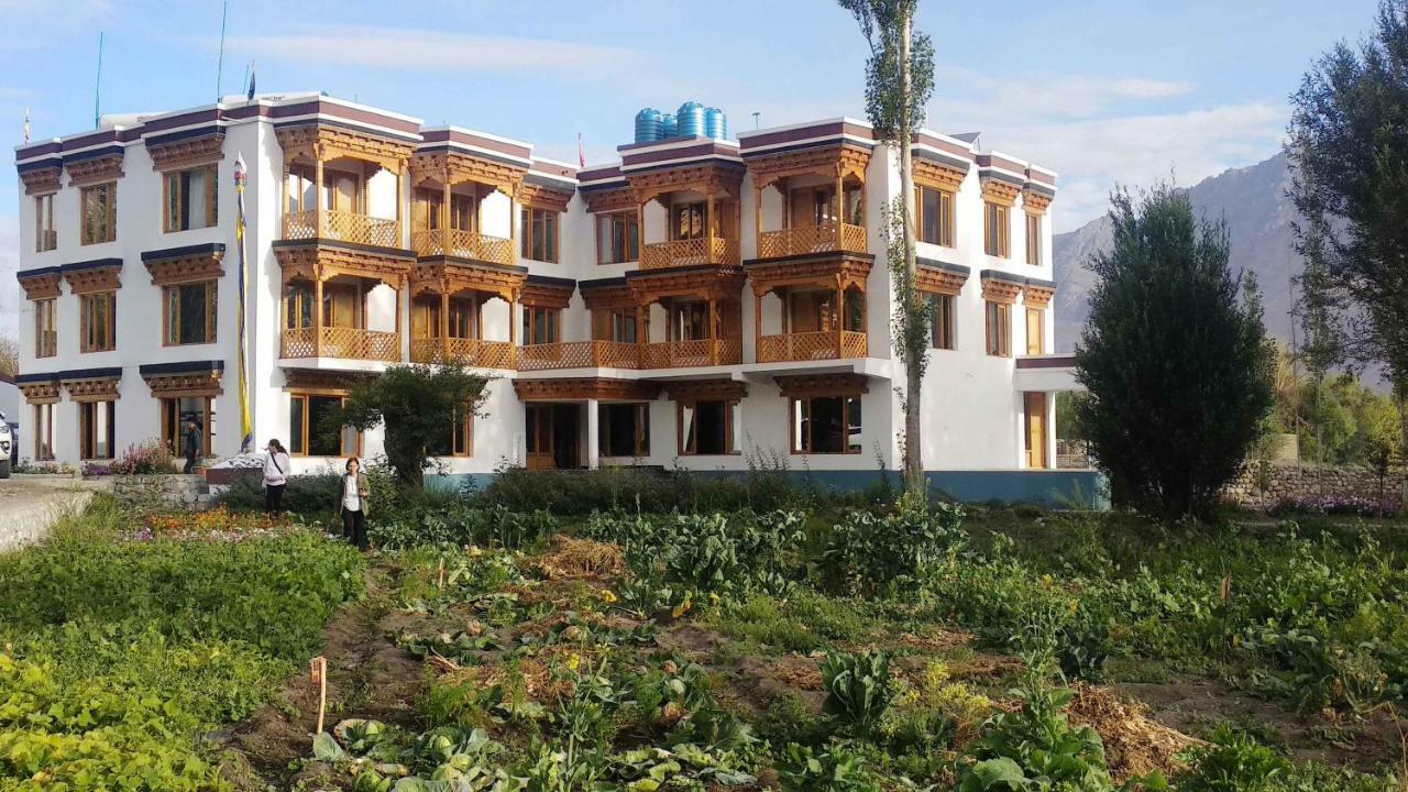 Hunder Residency Hotel Leh Eksteriør billede