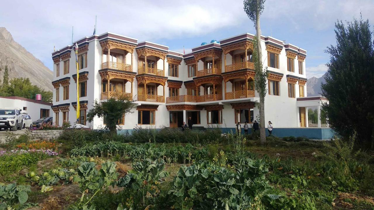 Hunder Residency Hotel Leh Eksteriør billede